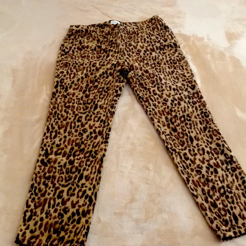 Chicos Leopard print corduroy jean-cut pants